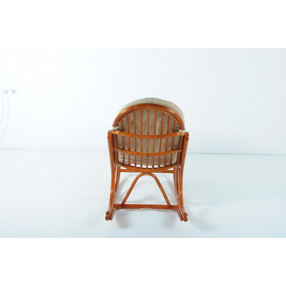 Кресло-качалка ( с подушкой) 05-04 из натурального ротанга, цвет: коньяк Кресло-качалка ( с подушкой) 05-04 из натурального ротанга, цвет: коньяк