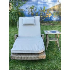 Комплект мебели из искусственного ротанга МАРА “MARA” Greige , шезлонг с подлокотниками и столик