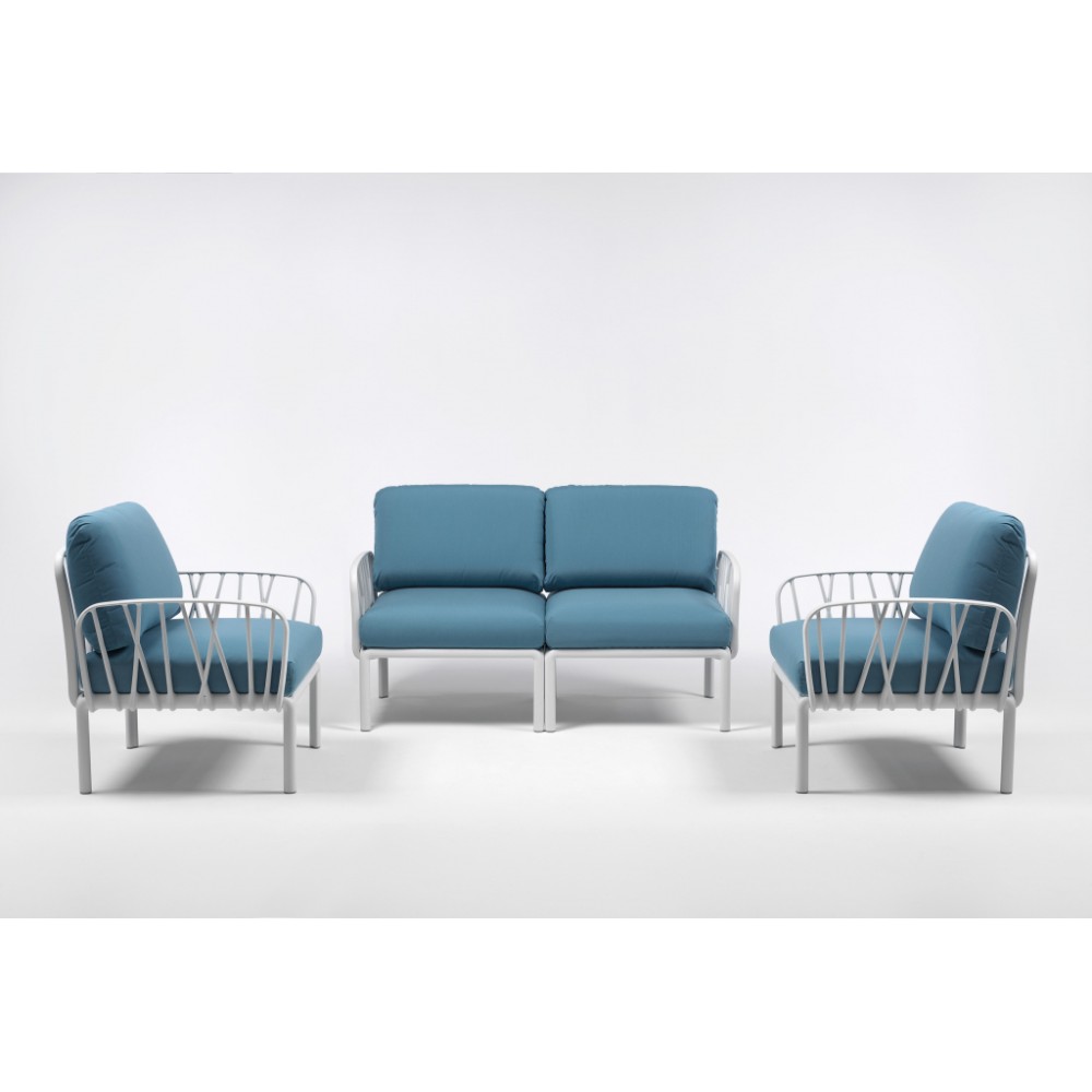 Кресло пластиковое с подушками Komodo Poltrona 003/4037100142 Кресло пластиковое с подушками Komodo Poltrona 003/4037100142