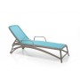 Шезлонг-лежак пластиковый Atlantico 003/4045010075