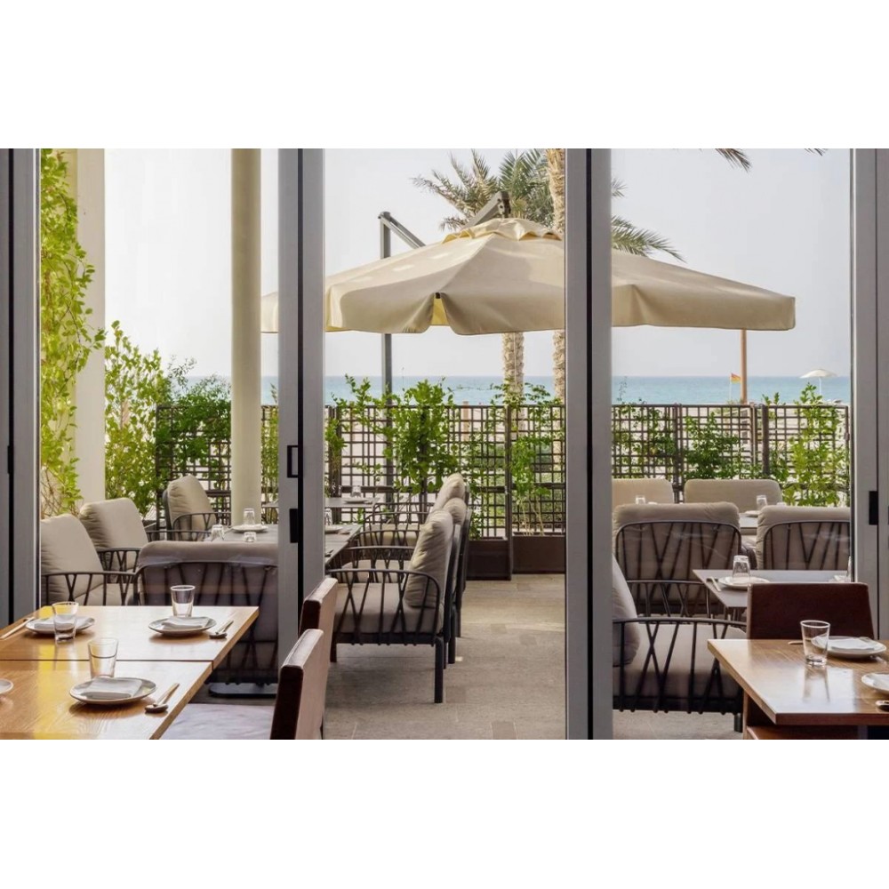 Кресло пластиковое с подушками Komodo Poltrona 003/4037102172 Кресло пластиковое с подушками Komodo Poltrona 003/4037102172