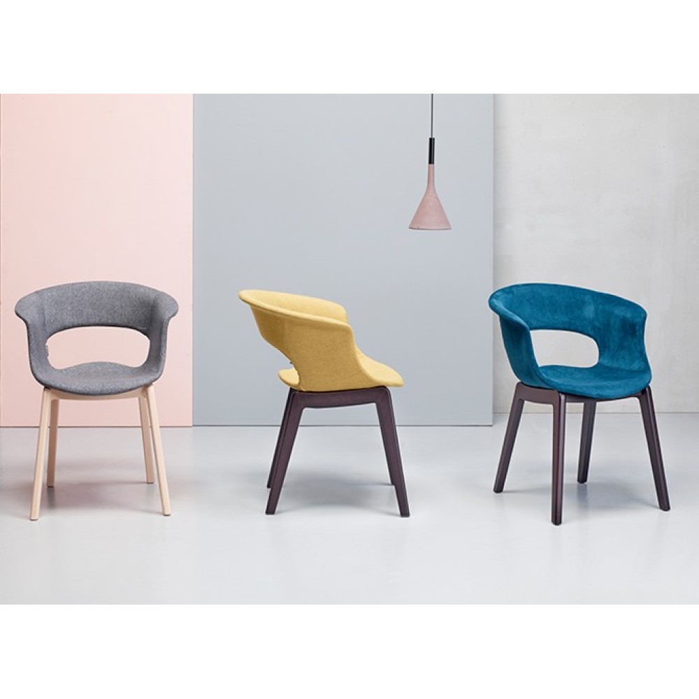 Кресло с обивкой Natural Miss B Pop 005/2802FWM209 Кресло с обивкой Natural Miss B Pop 005/2802FWM209