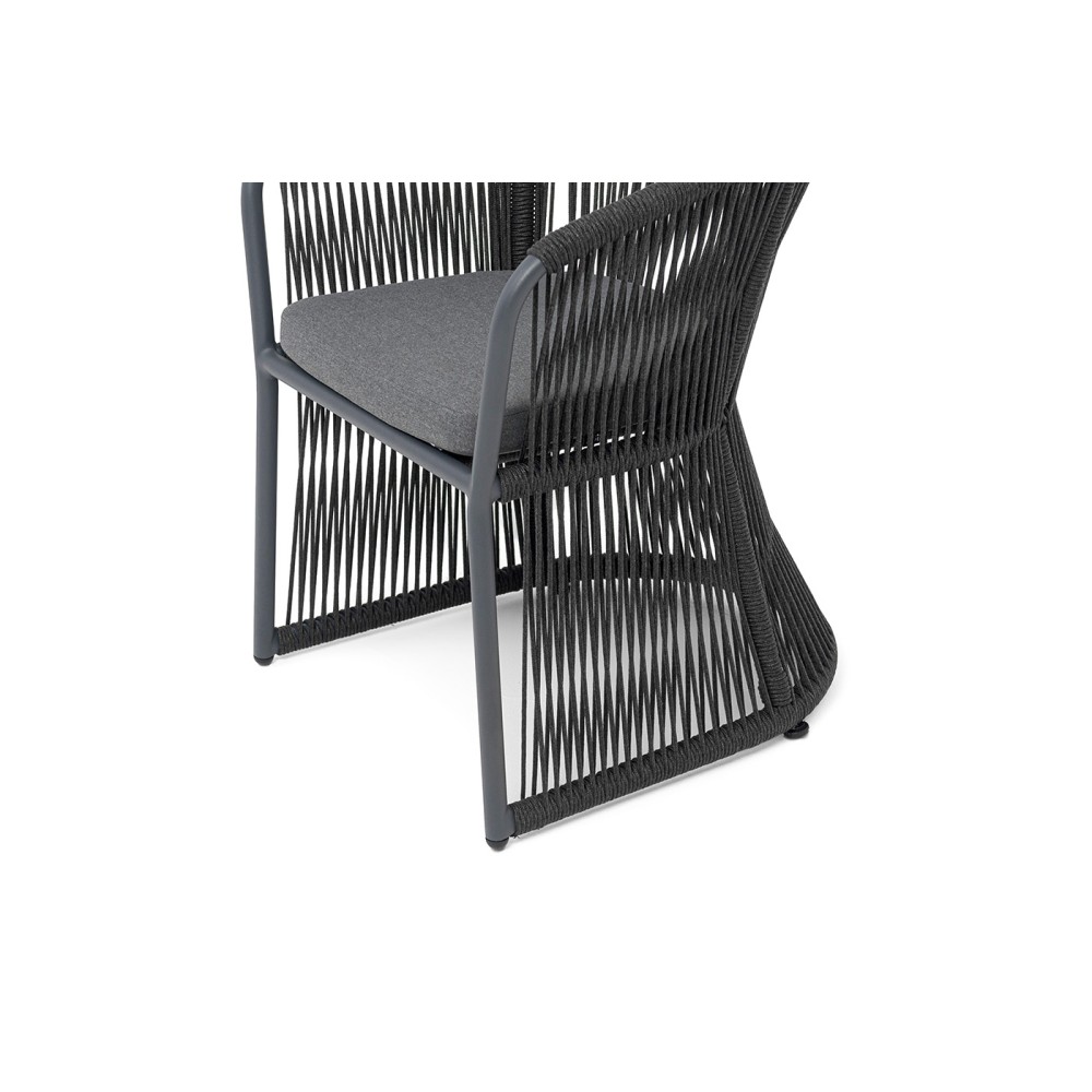 "Романо" стул плетеный из роупа, каркас алюминий темно-серый (RAL7024) муар, роуп темно-серый круглый, ткань темно-серая 027 "Романо" стул плетеный из роупа, каркас алюминий темно-серый (RAL7024) муар, роуп темно-серый круглый, ткань темно-серая 027