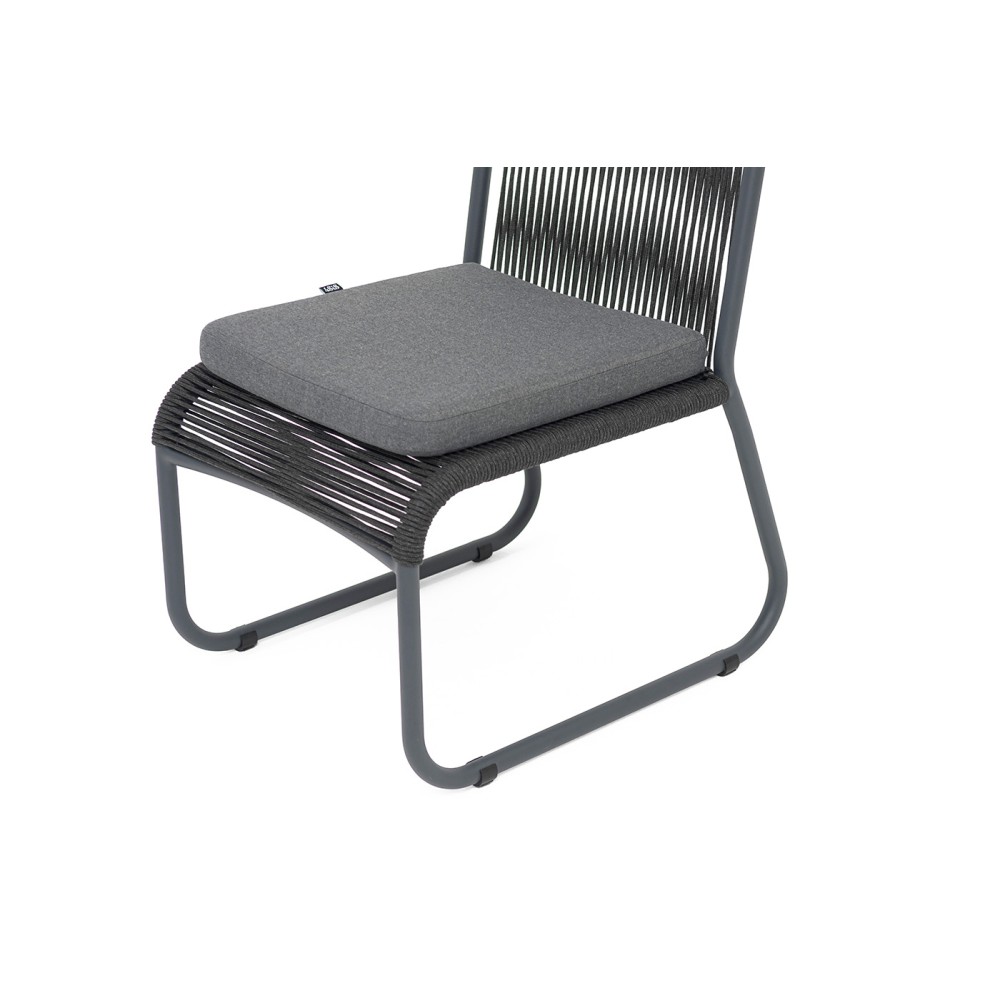 "Ането" стул плетеный из роупа, каркас алюминий темно-серый (RAL7024) муар, роуп темно-серый круглый, ткань темно-серая 027 "Ането" стул плетеный из роупа, каркас алюминий темно-серый (RAL7024) муар, роуп темно-серый круглый, ткань темно-серая 027