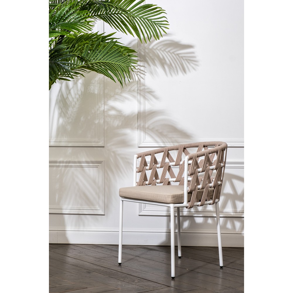 "Диего" стул плетеный из роупа, каркас из стали белый муар, роуп бежевый круглый, ткань бежевая 15052 "Диего" стул плетеный из роупа, каркас из стали белый муар, роуп бежевый круглый, ткань бежевая 15052