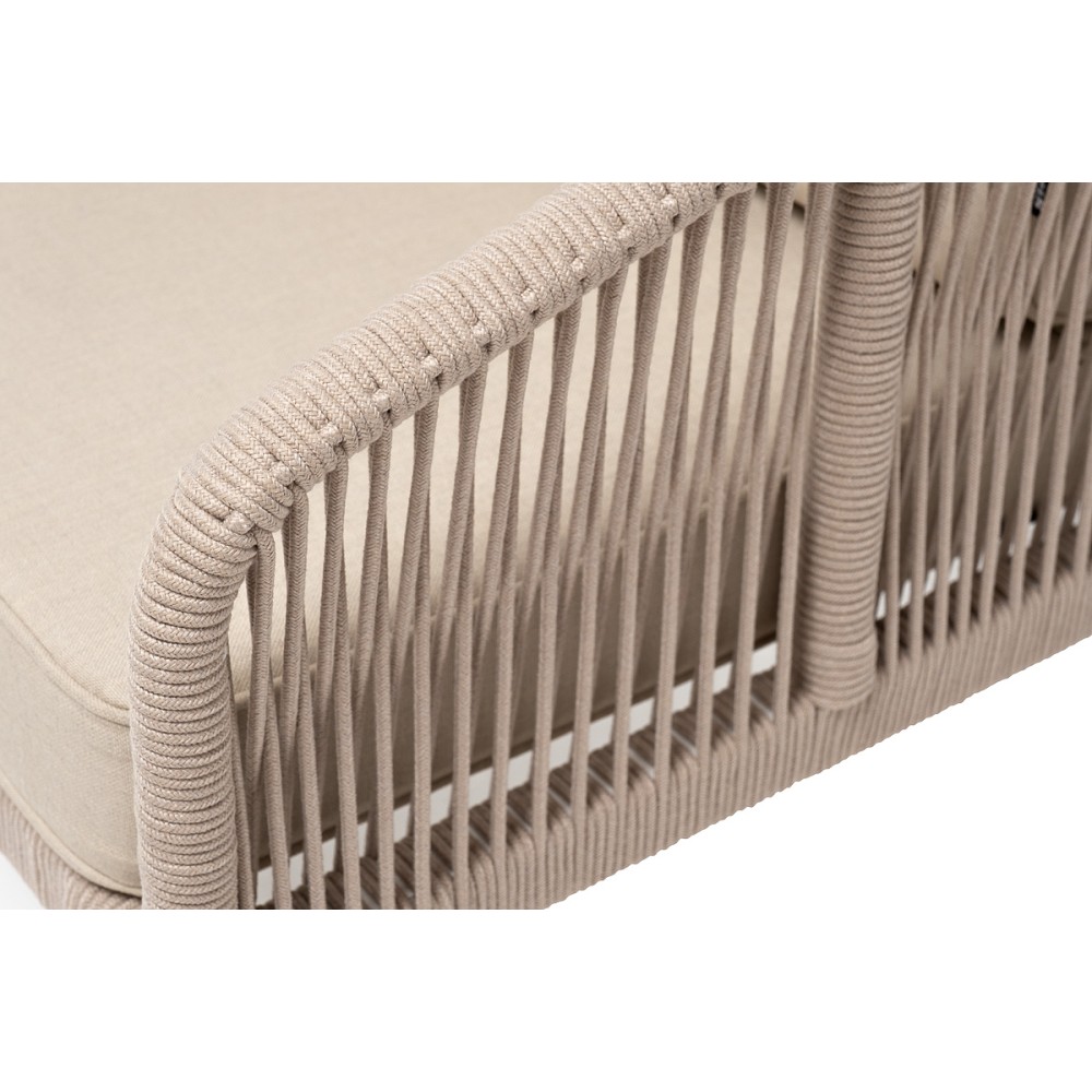 "Канны" диван 2-местный плетеный из роупа, каркас алюминий белый муар, роуп бежевый круглый, ткань бежевая 15052 "Канны" диван 2-местный плетеный из роупа, каркас алюминий белый муар, роуп бежевый круглый, ткань бежевая 15052