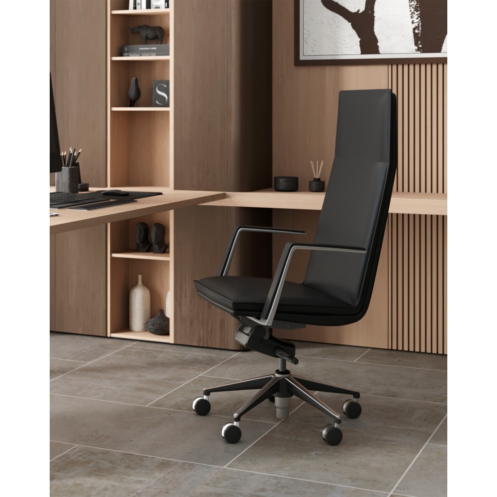 Кресло руководителя TopChairs Arrow черный Кресло руководителя TopChairs Arrow черный